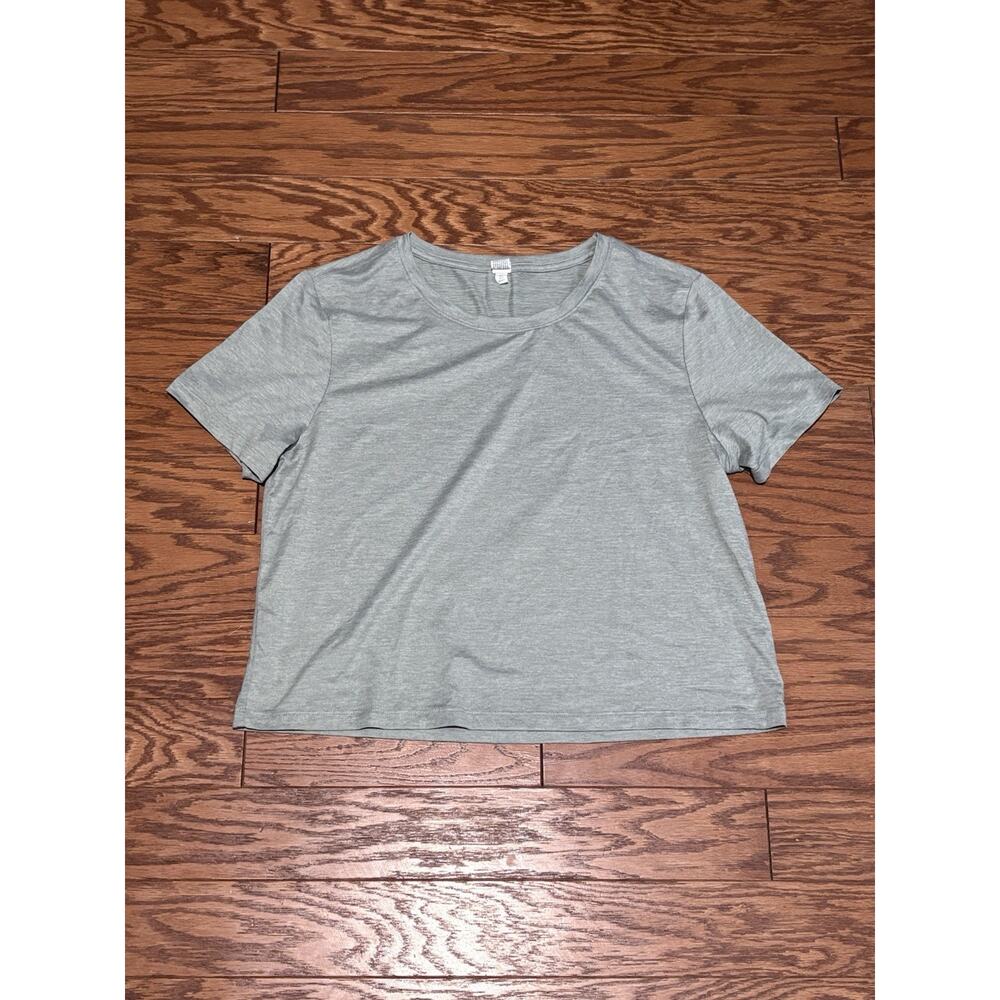 Yogaliscious Women's Heather Gray Short Sleeve Crew Neck Crop Top, Size L